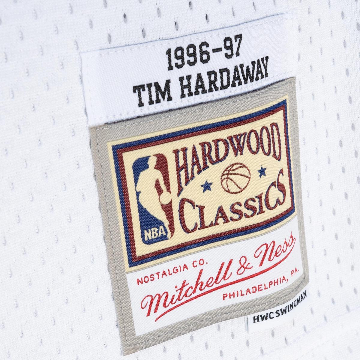 product/m/i/mitchell-ness_smjy3375-mhe96thawhit_white_4.jpg