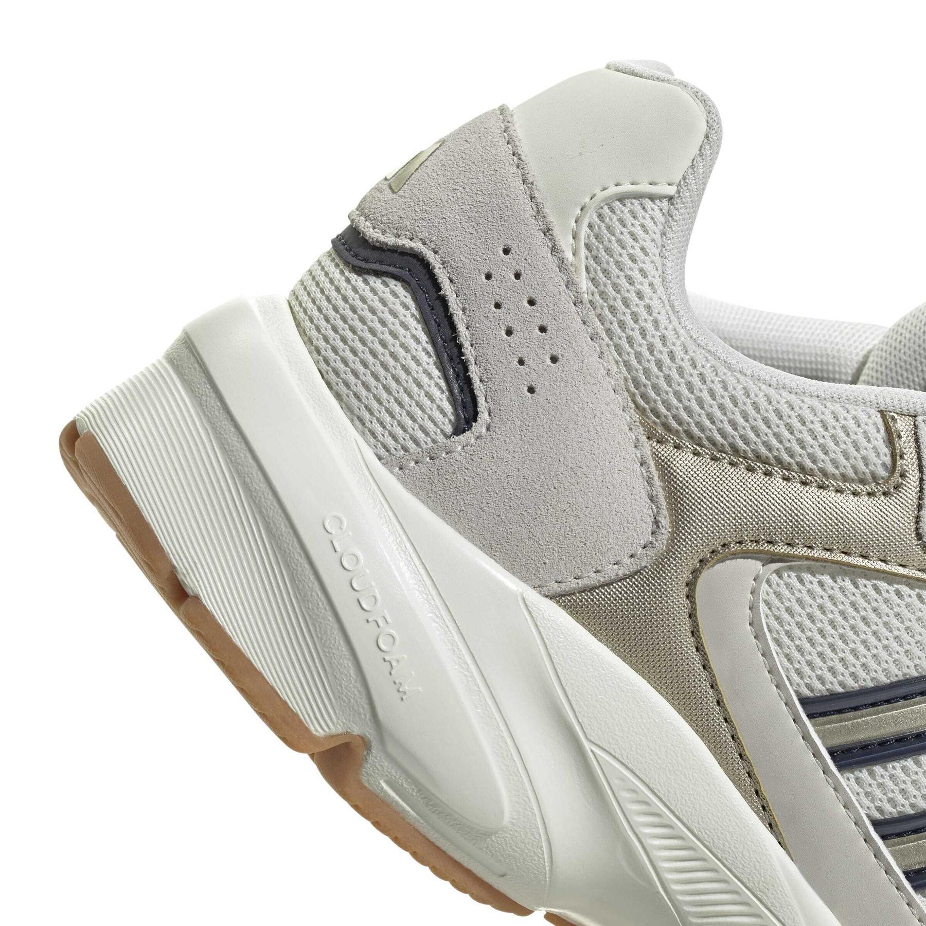 product/a/d/adidas_ig4346_9_footwear_photography_detail_view_2_white-nw091625.jpg