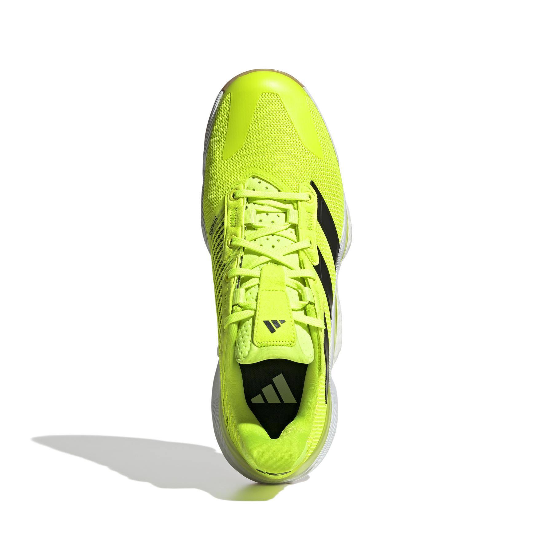 product/a/d/adidas_ih5557_3_footwear_photography_top_portrait_view_white.jpg